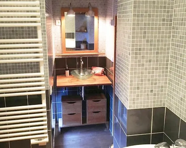 Dernier Etage Avec Vue Sur Les Montagnes Emplacement Exceptionnel Au Coeur De Aux Pieds Prestations Incluses * Val Thorens