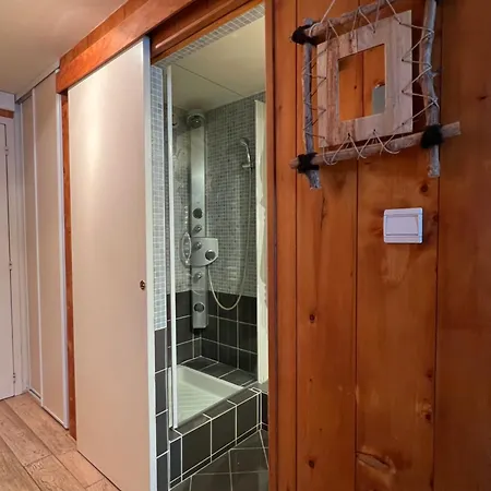 Dernier Etage Avec Vue Sur Les Montagnes Emplacement Exceptionnel Au Coeur De Aux Pieds Prestations Incluses Val Thorens