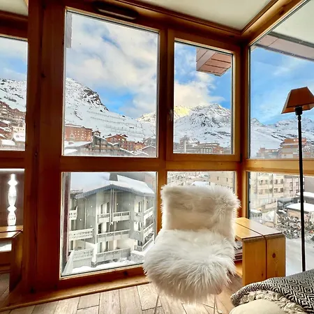Lejlighed Dernier Etage Avec Vue Sur Les Montagnes Emplacement Exceptionnel Au Coeur De Aux Pieds Prestations Incluses Val Thorens